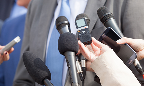 2025年6月两款AI占星产品‌在iOS美国下载榜表现突出